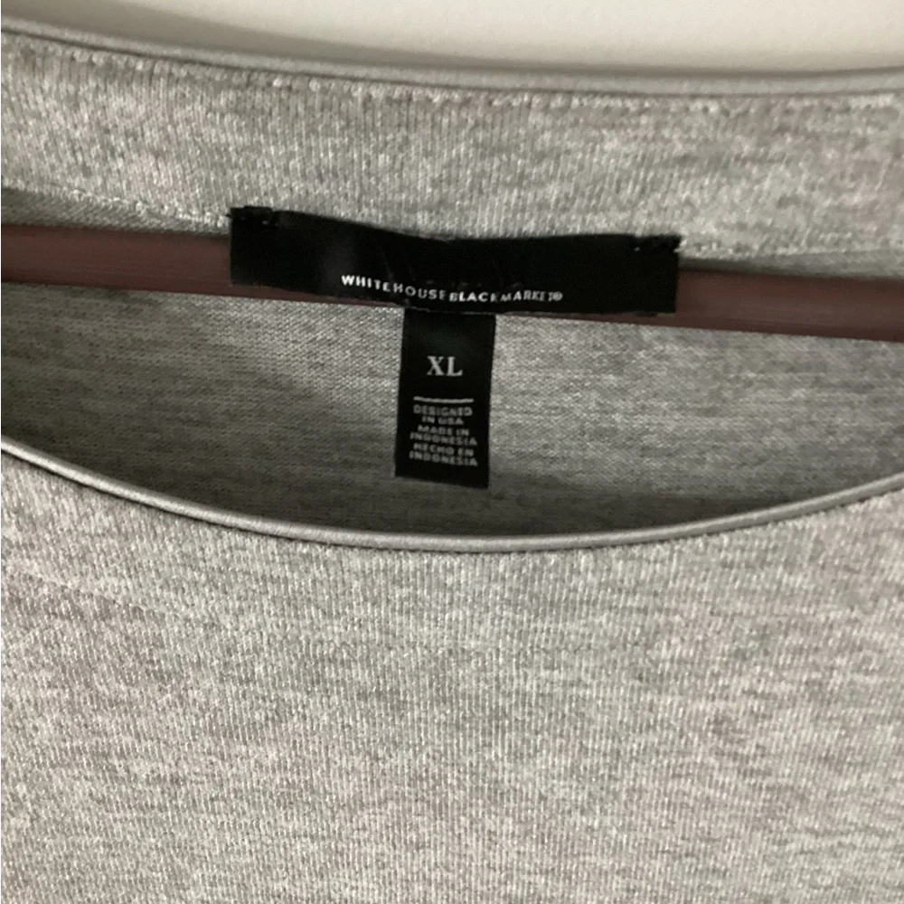 White House Black Market Heather Gray Top - Picture 2 of 3